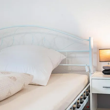 Dierking Daire Gilten